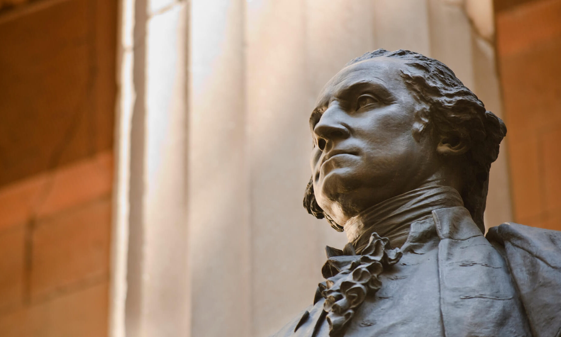 Statue of George Washington (Tetra Images/Getty Images)