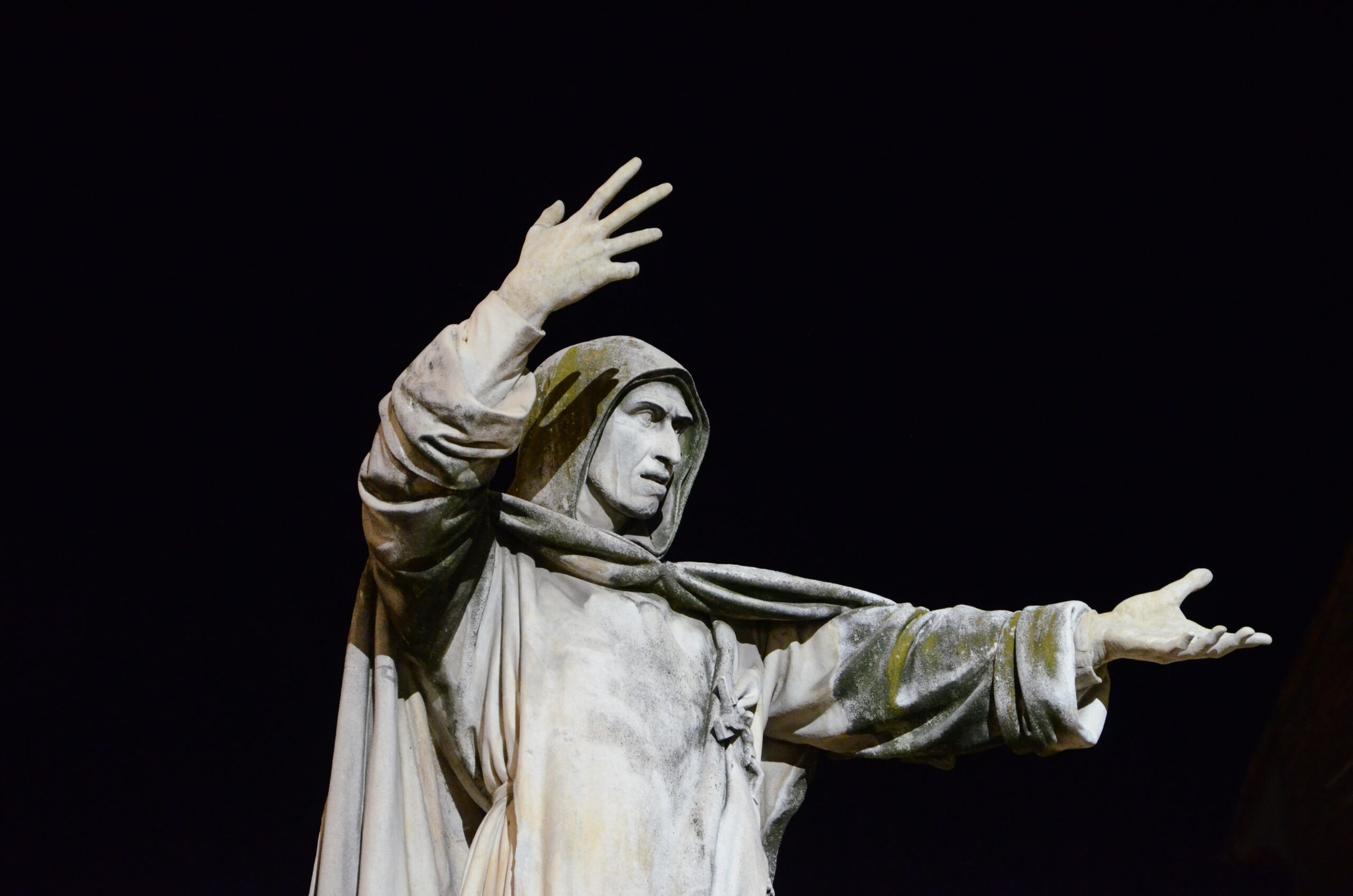 Statue of Girolamo Savonarola, Ferrara, Italy (Clarence01/iStock via Getty Images)
