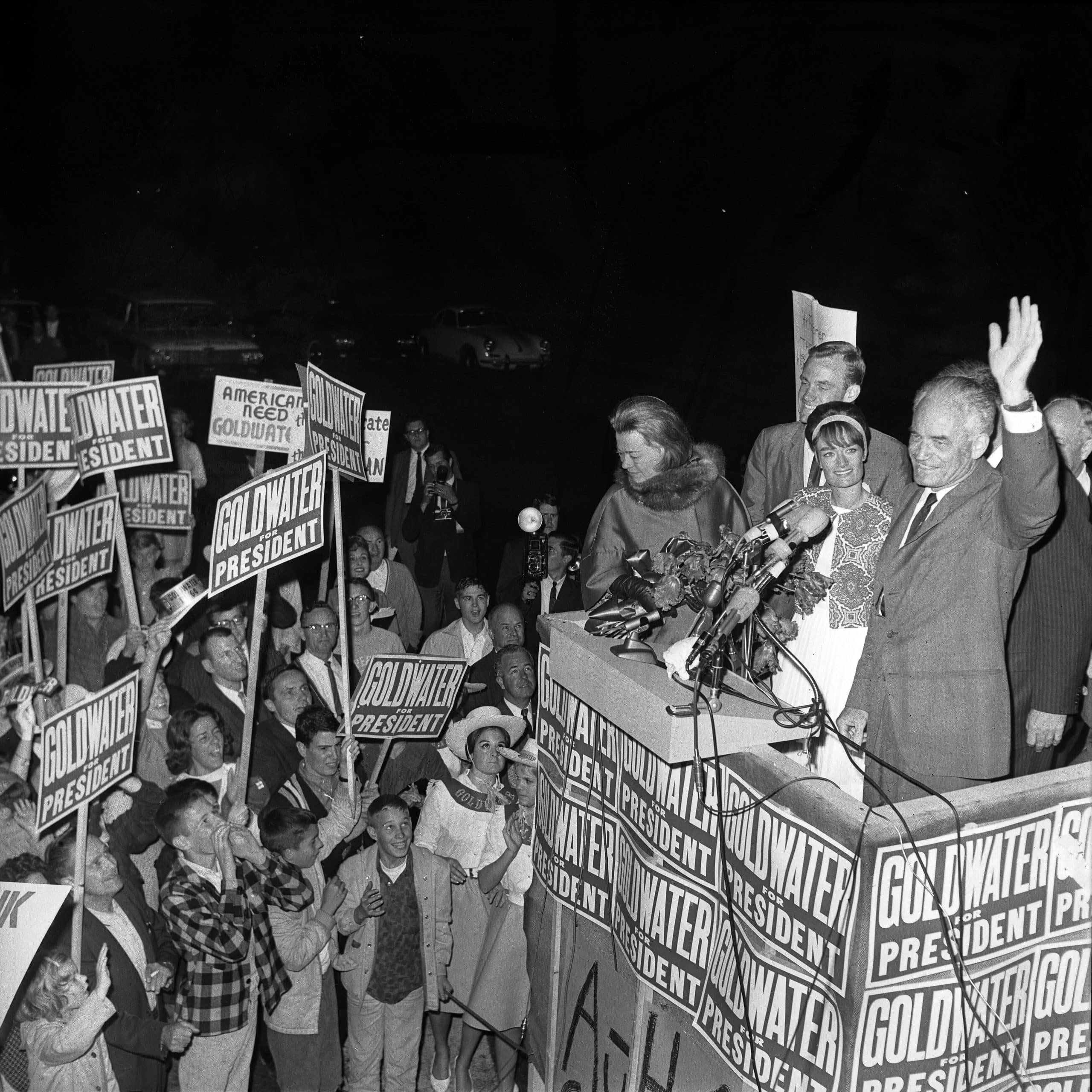 Barry Goldwater and family at a campaign event in Burbank, California, March 19, 1964 (Los Angeles Times / Wikimedia Commons (C.C. Attribution 4.0 International license)