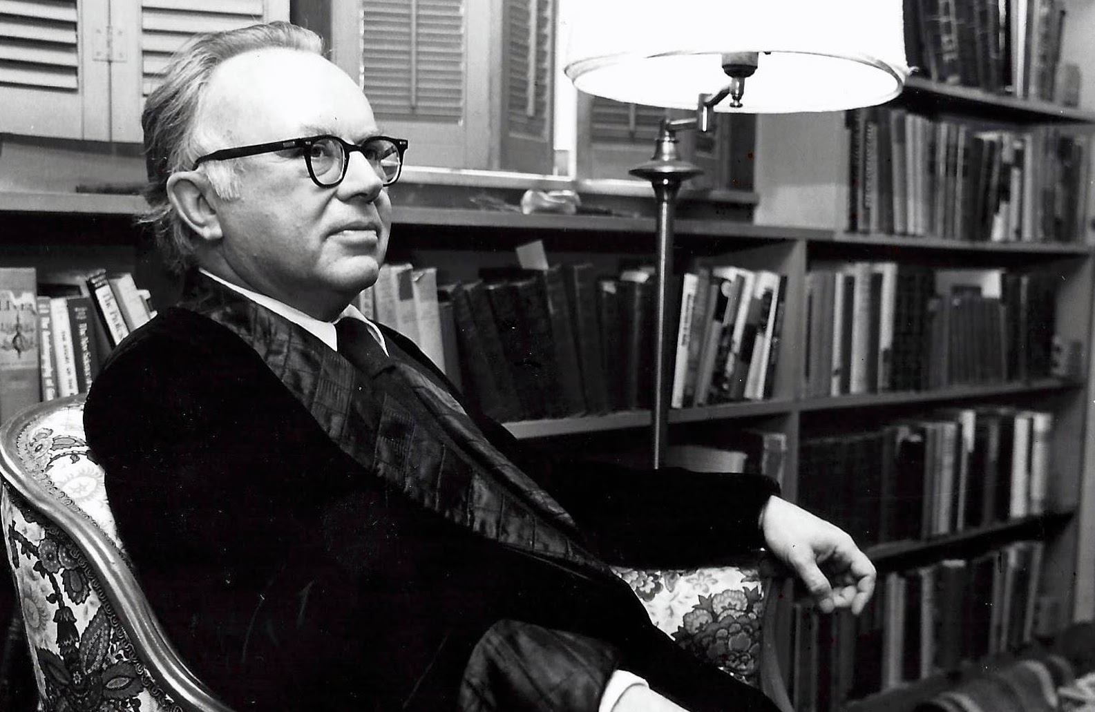 Russell Kirk in black and white (The Russell Kirk Center)